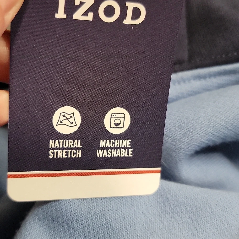 Izod NWT Size Small Men's Stylish Sweater in Navy and Light Blue Blazer